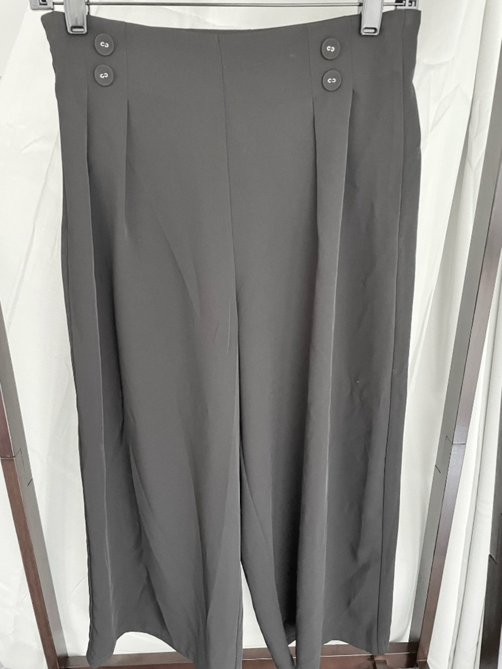 Designer High-Waist Wide-Leg Suspender Trousers Pleated Strap Architectural Brow - Picture 6 of 8